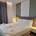 Admiro