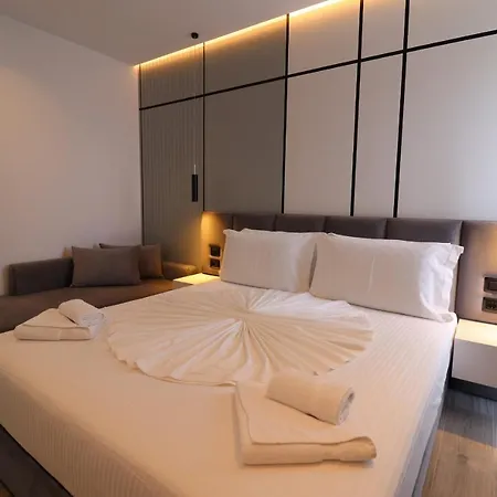 Hotel Admiro 4*