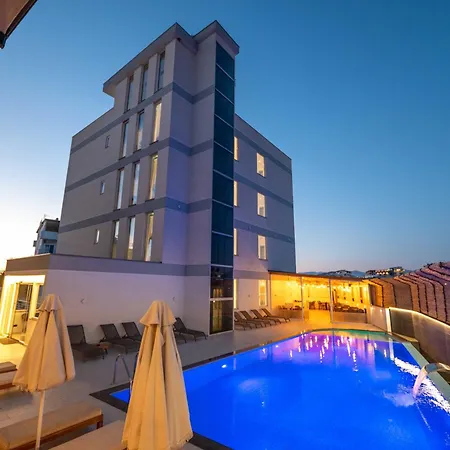 Admiro Hotel
