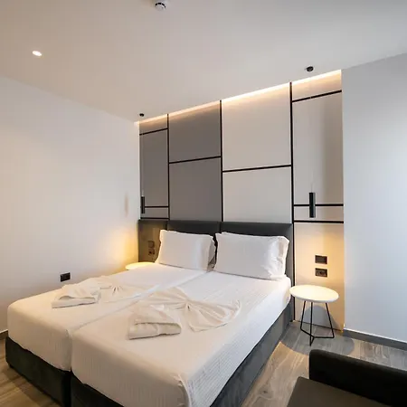 Hotel Admiro 4*