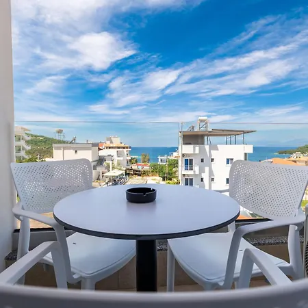 Hotel Admiro 4*