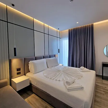 Hotel Admiro 4*
