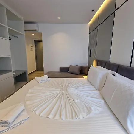 Hotel Admiro 4*