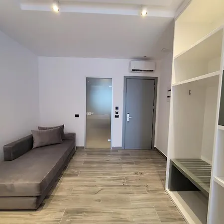 Admiro